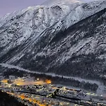 Astonishing Mountain At The Of Gaustablikk, 25m2 West Facing Terrace, 3 Bedrooms * Gaustablikk